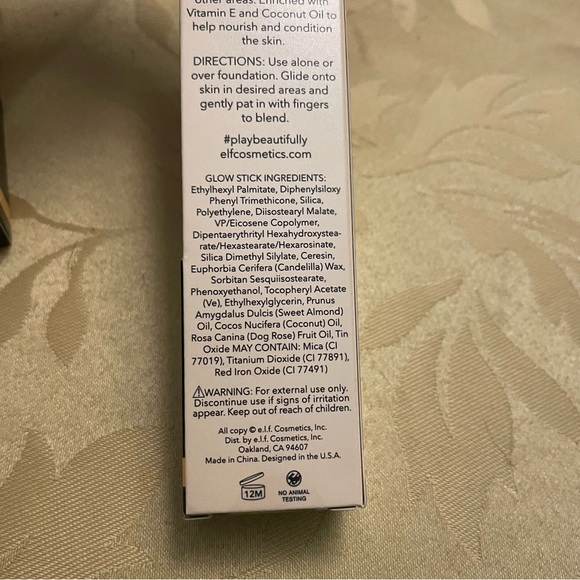 NWT Unopened, Sealed e.l.f. Beautifully Bare Glow Stick: Champage Glow - Picture 4 of 8